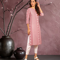 Pastel Pink Cotton Animal Print Straight Kurta