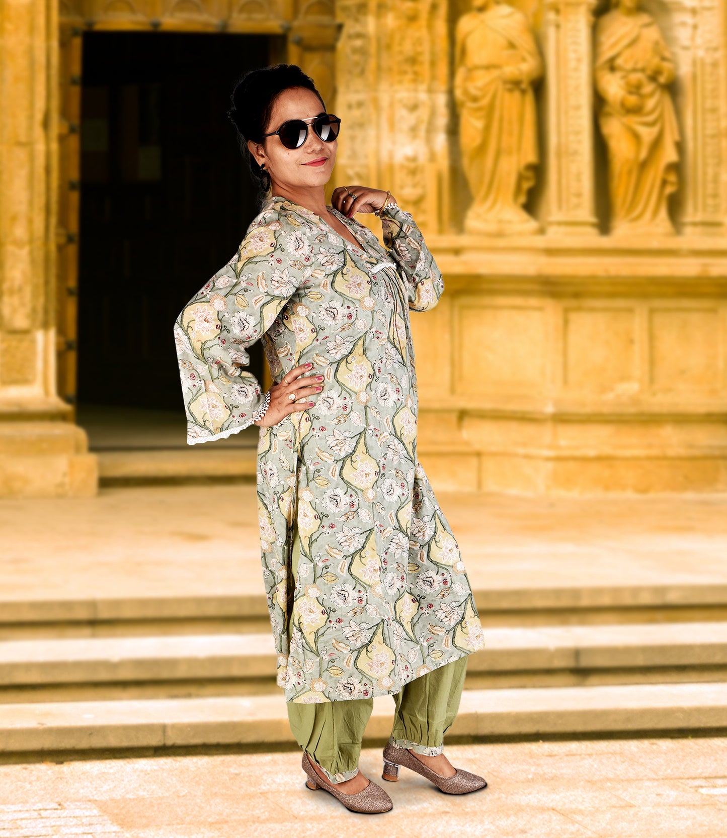 Sea Green Muslin Kurta and Matching Pant Set