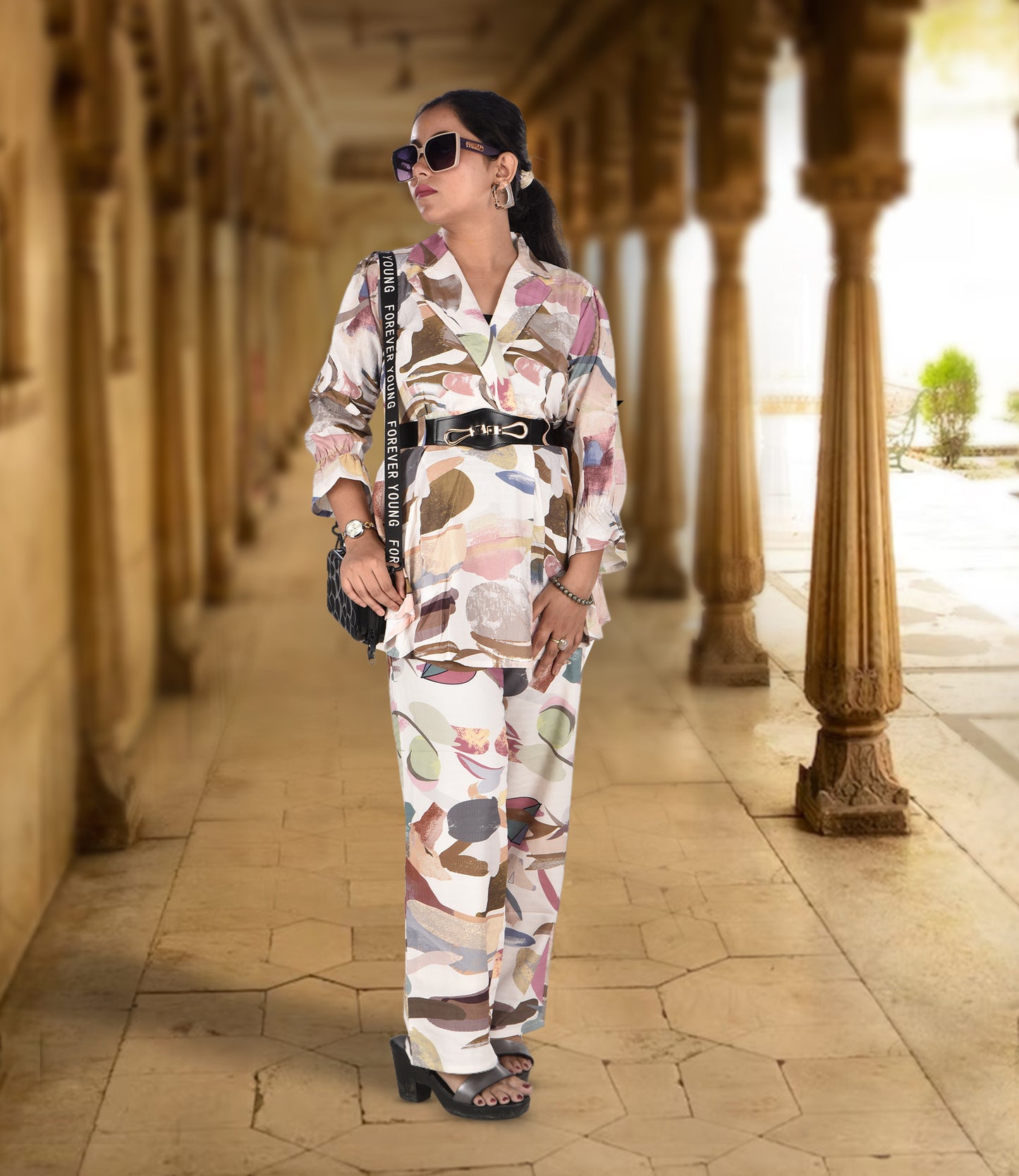 White Multicolor Flower Print Co-ord Set (2-Piece Set) with Detachable Belt