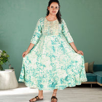 Green Flared Sleeves Floral Print Mirror Work Anarkali Kurta