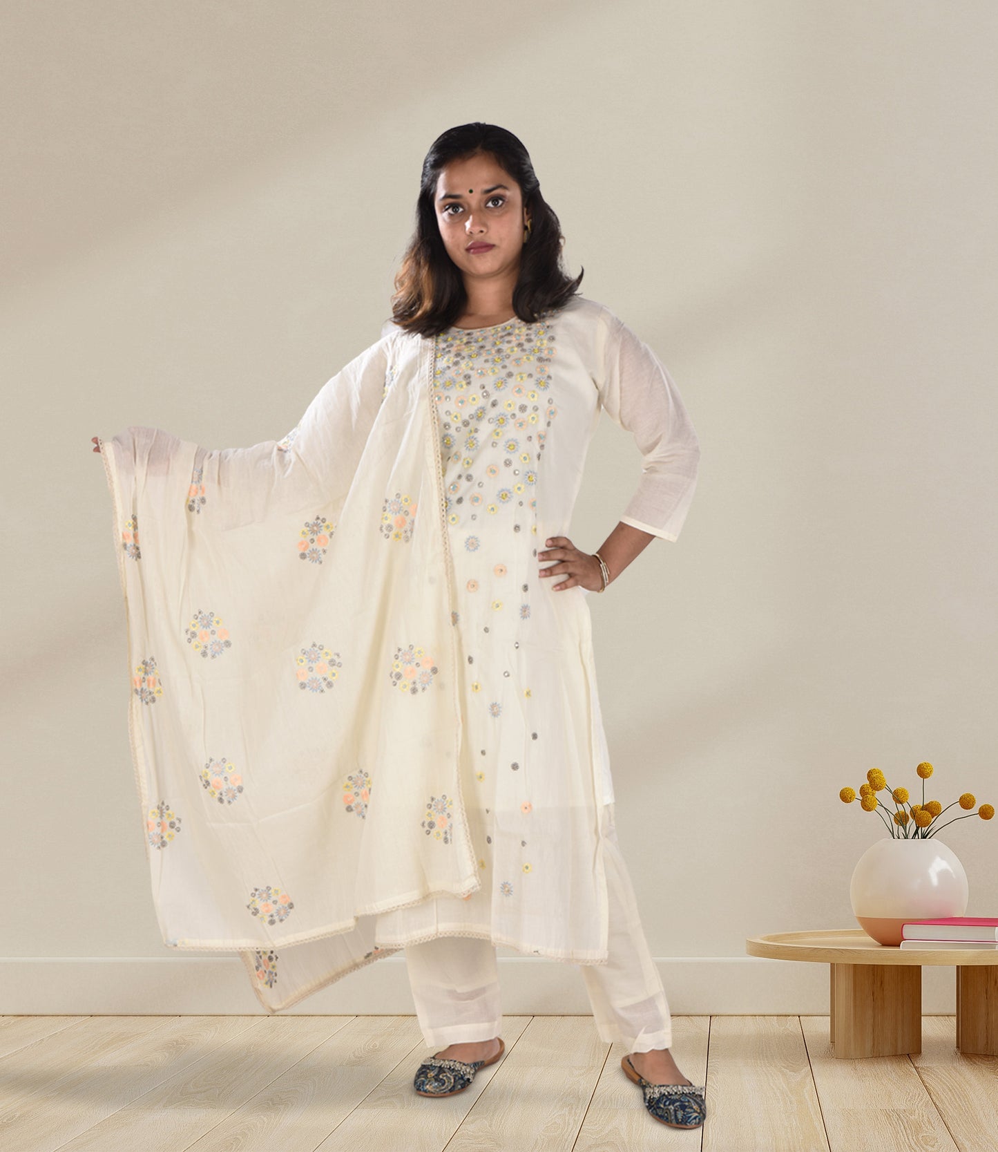 Off-White Kurta Set with Multi Color Embroidery Thread Work