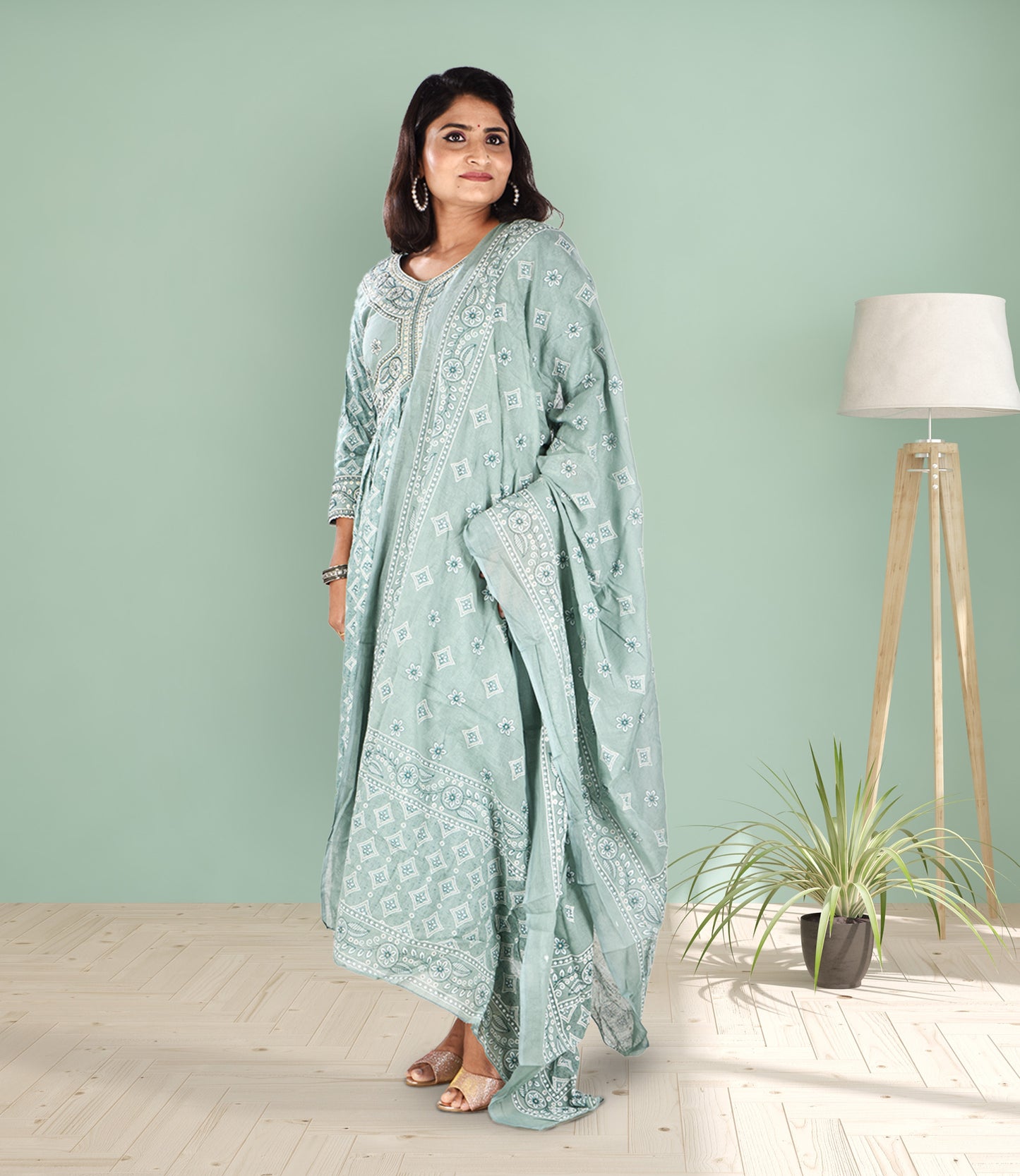 Ethnic Motifs Embroidered High Slit Threadwork Kurta with Trousers and Printed Dupatta