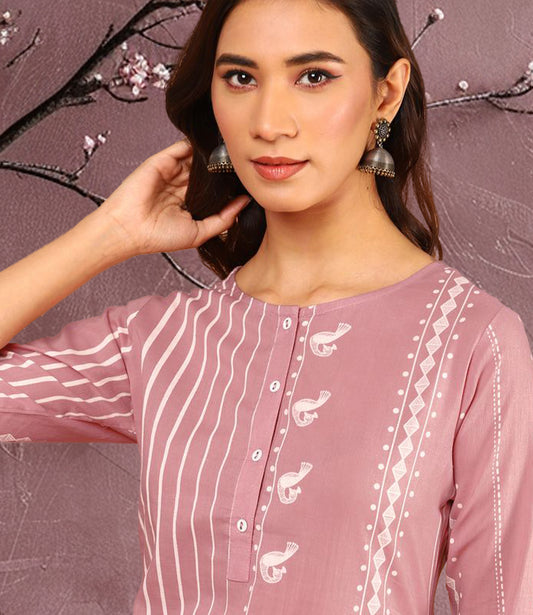 Pastel Pink Cotton Animal Print Straight Kurta