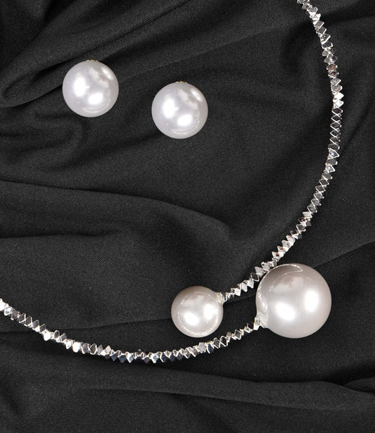 Stunning Silver Color Pearl Choker Necklace Set