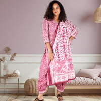 Ethnic Motifs Embroidered High Slit Threadwork Kurta with Trousers and Dupatta